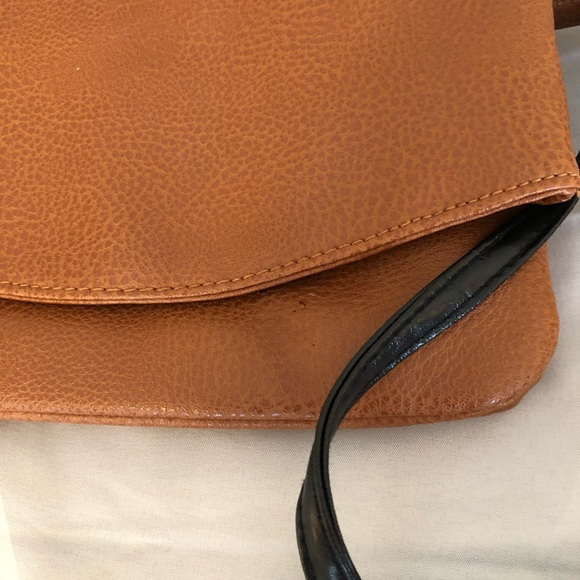 Trio of Crossover Bags - Picture 6 of 7